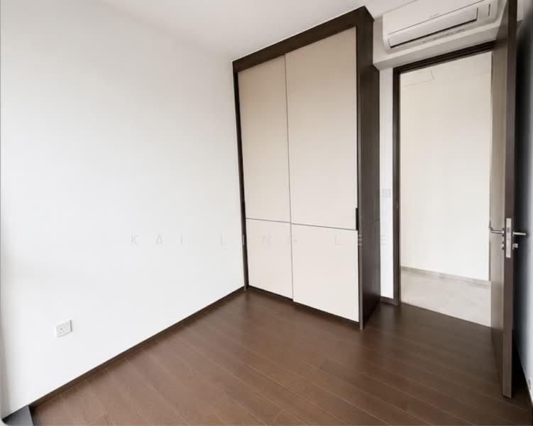 Tembusu Grand, 94 Jalan Tembusu, 3 Bedrooms, 990 sqft, Condominium For Sale, by Kai Ling Lee, 500175562 - Bedroom - PropertyGuru.com.sg