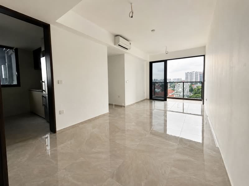 Tembusu Grand, 94 Jalan Tembusu, 3 Bedrooms, 990 sqft, Condominium For Sale, by Kai Ling Lee, 500175562 - Living Room - PropertyGuru.com.sg