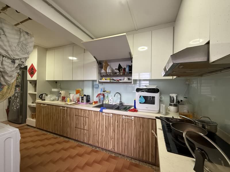 37 Telok Blangah Rise, 37 Telok Blangah Rise, 3 Bedrooms, 1,259 sqft, HDB Flat For Sale, by Kimberly Chow, 500175569 - Kitchen - PropertyGuru.com.sg
