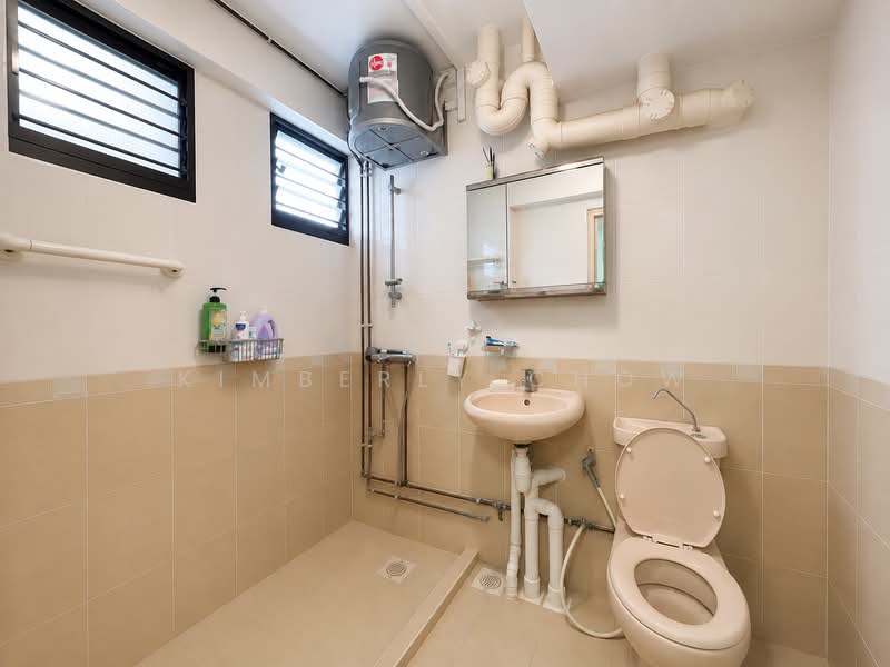 37 Telok Blangah Rise, 37 Telok Blangah Rise, 3 Bedrooms, 1,259 sqft, HDB Flat For Sale, by Kimberly Chow, 500175569 - Bathroom - PropertyGuru.com.sg