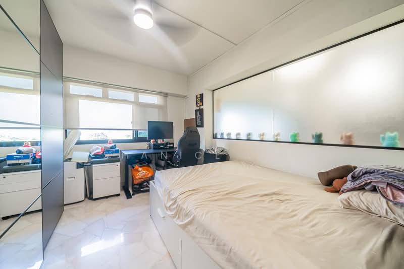 311 Canberra Road, 311 Canberra Road, 4 Bedrooms, 1,292 sqft, HDB Flat For Sale, by Shanice Lim, 500175576 - Bedroom - PropertyGuru.com.sg