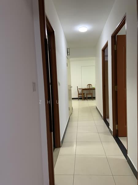 57 Teban Gardens Road, 57 Teban Gardens Road, Room Rental, 120 sqft, HDB Flat For Rent, by Zhu Lili, 500175579 - Corridor - PropertyGuru.com.sg