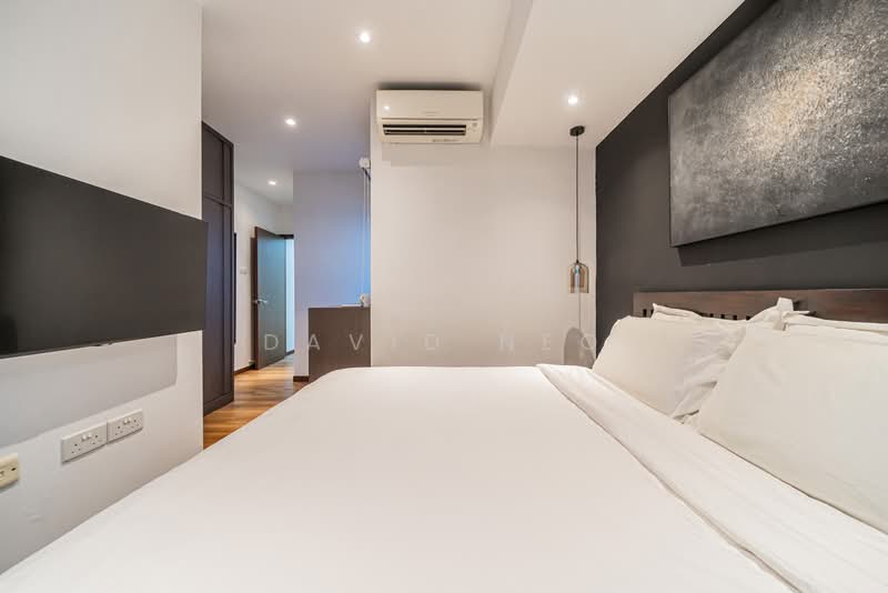 Thomson Garden Estate, Sin Ming Road, 4 Bedrooms, 1,389 sqft, Terraced House For Sale, by David Neo, 500175590 - Bedroom - PropertyGuru.com.sg