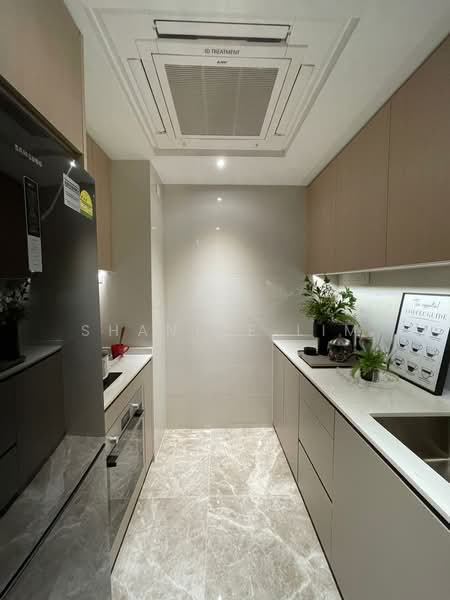 Pinetree Hill, 30 Pine Grove, 3 Bedrooms, 969 sqft, Condominium For Sale, by Shanice Lim, 500175600 - Kitchen - PropertyGuru.com.sg
