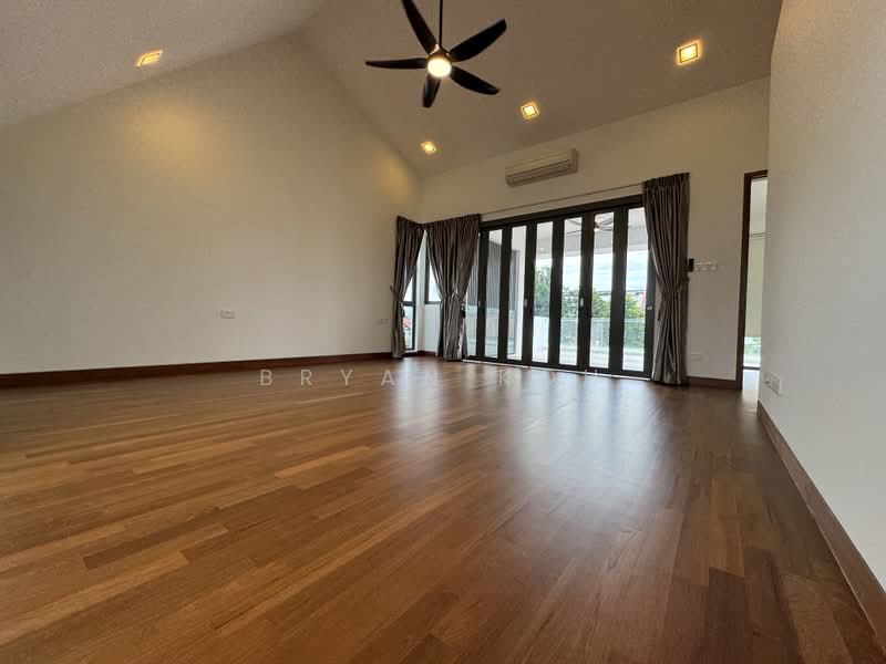 Golden Hill Estate, Golden Hill Estate, 5 Bedrooms, 5,500 sqft, Semi-Detached House For Rent, by Bryan Koh, 500175603 - Living Room - PropertyGuru.com.sg