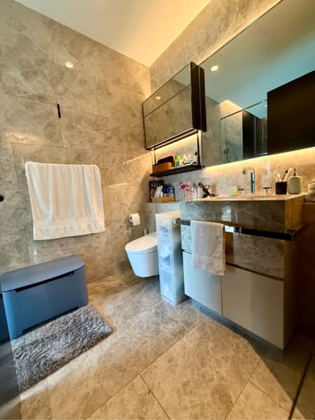 Martin Modern, 8 Martin Place, 4 Bedrooms, 1,798 sqft, Apartment For Sale, by Joshua Lim, 500175604 - PropertyGuru.com.sg