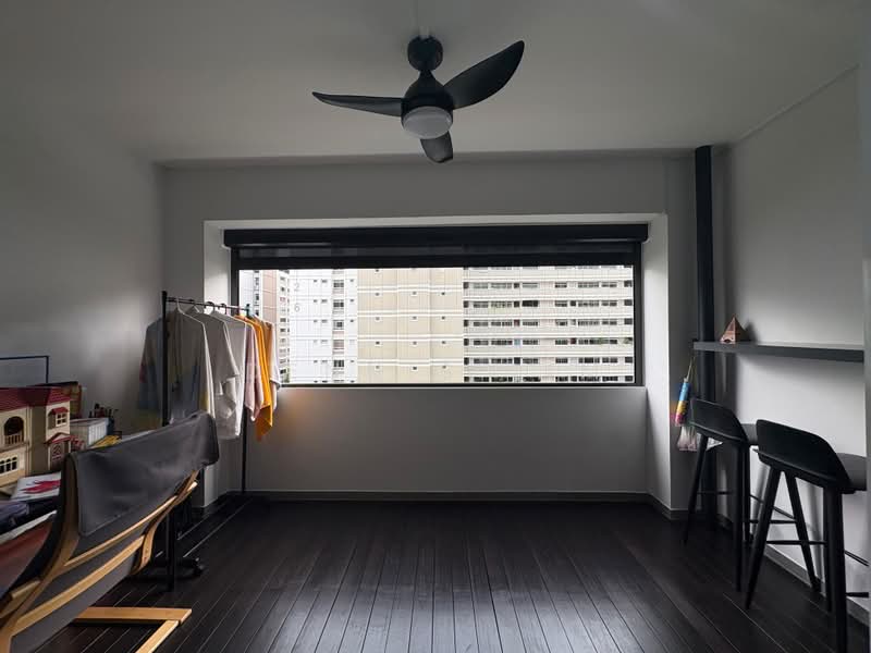 246 Pasir Ris Street 21, 246 Pasir Ris Street 21, 4 Bedrooms, 1,603 sqft, HDB Flat For Sale, by Dennis Lim, 500175632 - Living Room - PropertyGuru.com.sg