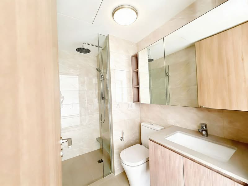 The Botany at Dairy Farm, 3 Dairy Farm Walk, 2 Bedrooms, 678 sqft, Condominium For Sale, by Stephanie Li, 500175633 - Bathroom - PropertyGuru.com.sg