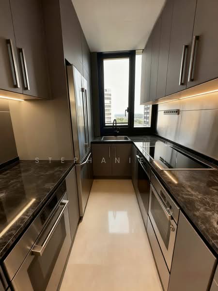 Perfect Ten, 323 Bukit Timah Road, 2 Bedrooms, 786 sqft, Condominium For Sale, by Stephanie Li, 500175636 - Kitchen - PropertyGuru.com.sg