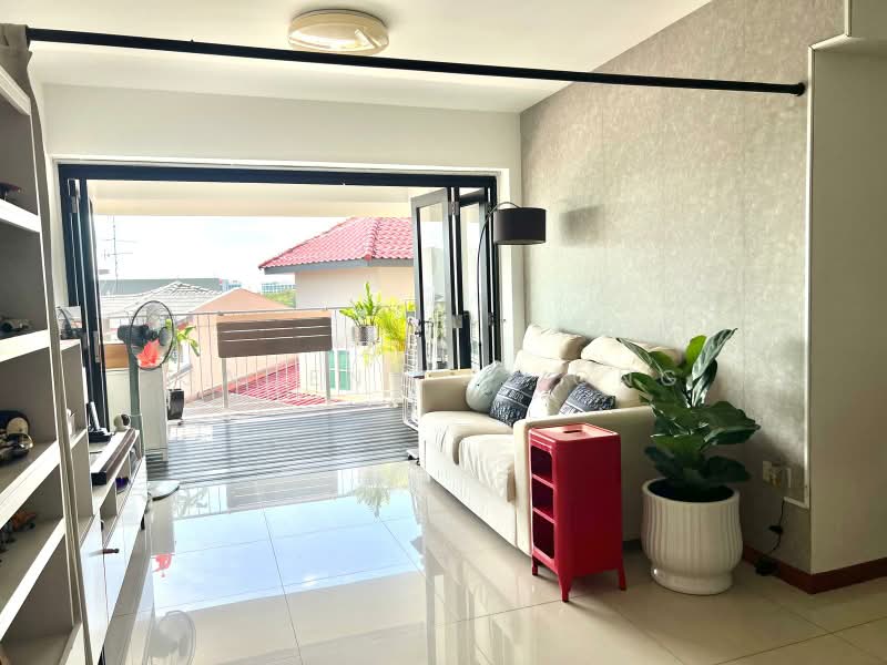 168A Simei Lane, 168A Simei Lane, Room Rental, 120 sqft, HDB Flat For Rent, by Jacent Jj Ong, 500175653 - Living Room - PropertyGuru.com.sg