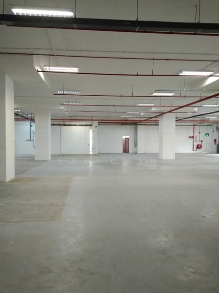 Uniplas Building, 132 Joo Seng Road, 12,066 sqft, Light Industrial (B1) For Rent, by Sam Chin, 500175659 - Interior - CommercialGuru.com.sg