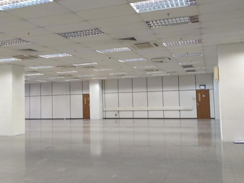 Uniplas Building, 132 Joo Seng Road, Macpherson / Potong Pasir, 7,920 sqft, Light Industrial (B1) For Rent, by Sam Chin, 500175659 - Interior - CommercialGuru.com.sg