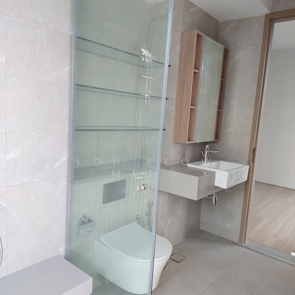 One 33 Residences, , 3 Bedrooms, 1,033 sqft, Apartment For Rent, by Loh Yeow Meng, 500175660 - Bathroom - PropertyGuru.com.sg