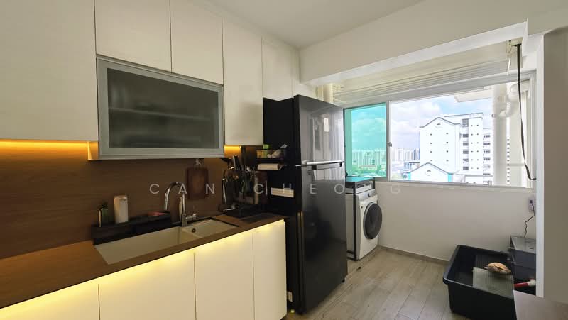 9 Joo Seng Road, 9 Joo Seng Road, 3 Bedrooms, 1,001 sqft, HDB Flat For Sale, by Can Cheong, 500175673 - Kitchen - PropertyGuru.com.sg