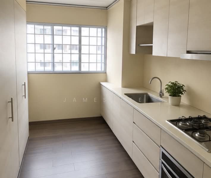 126 Ang Mo Kio Avenue 3, 126 Ang Mo Kio Avenue 3, 2 Bedrooms, 721 sqft, HDB Flat For Sale, by James Lee, 500175678 - Kitchen - PropertyGuru.com.sg