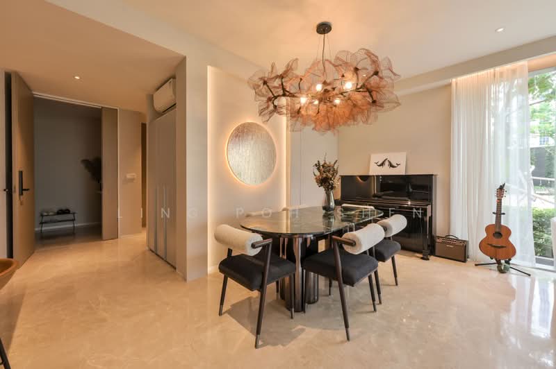 Wilshire Residences, 30 Farrer Road, 2 Bedrooms, 743 sqft, Condominium For Sale, by Ling Poh Shen, 500175693 - Dining Room - PropertyGuru.com.sg