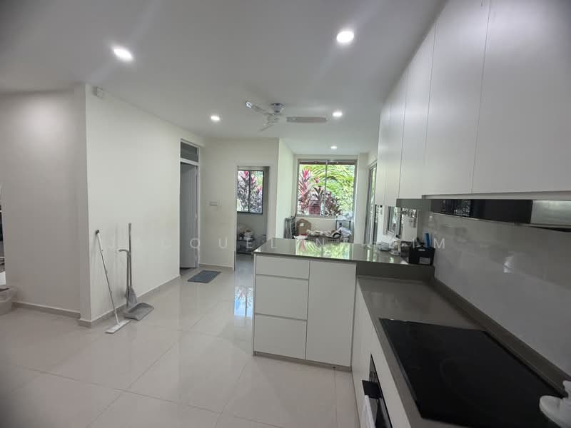 Yio Chu Kang Garden, Yio Chu Kang Garden, 5 Bedrooms, 5,000 sqft, Corner Terrace For Rent, by Jacqueline Lim, 500175704 - Kitchen - PropertyGuru.com.sg