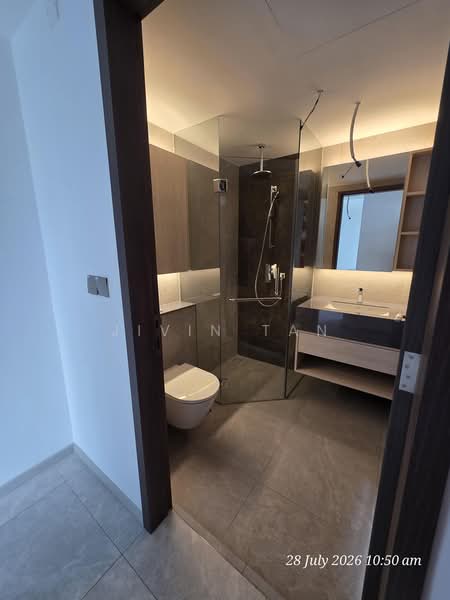 Orchard Sophia, 128 Sophia Road, Orchard / River Valley, 2 Bedrooms, 737 sqft, Condominium For Rent, by Jivin Tan, 500175708 - Bathroom - PropertyGuru.com.sg