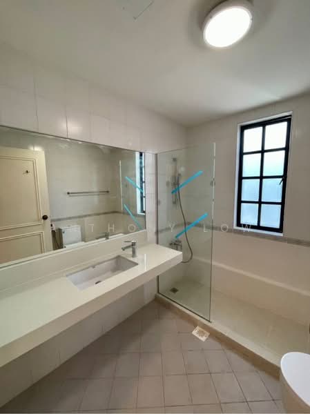 Garlick Ville, Sixth Crescent, 5 Bedrooms, 2,700 sqft, Terraced House For Rent, by Anthony Low, 500175716 - PropertyGuru.com.sg