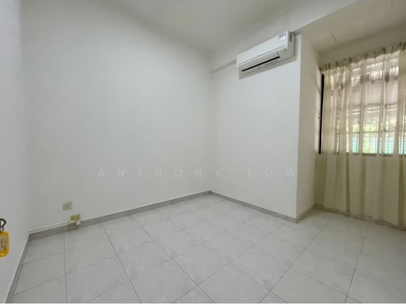 Garlick Ville, Sixth Crescent, 5 Bedrooms, 2,700 sqft, Terraced House For Rent, by Anthony Low, 500175716 - PropertyGuru.com.sg