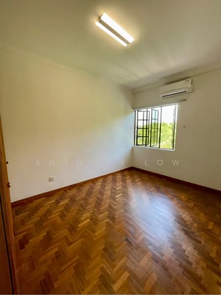 Garlick Ville, Sixth Crescent, 5 Bedrooms, 2,700 sqft, Terraced House For Rent, by Anthony Low, 500175716 - PropertyGuru.com.sg
