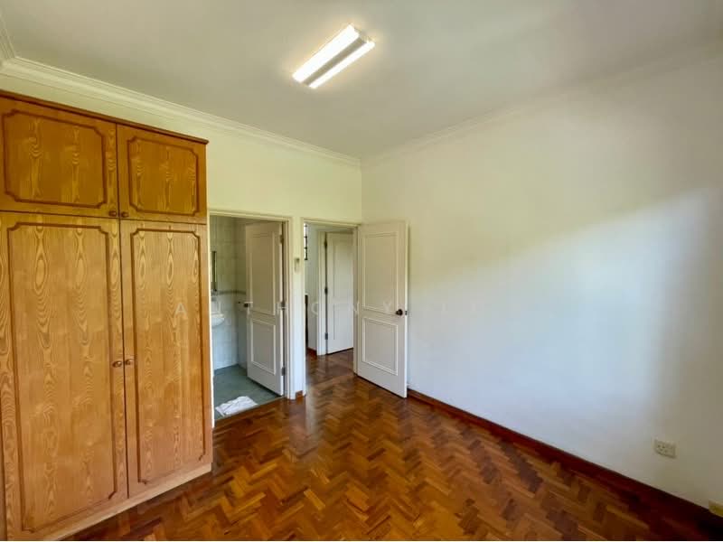 Garlick Ville, Sixth Crescent, 5 Bedrooms, 2,700 sqft, Terraced House For Rent, by Anthony Low, 500175716 - PropertyGuru.com.sg