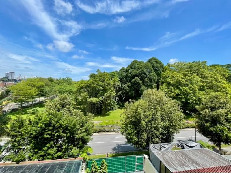Garlick Ville, Sixth Crescent, 5 Bedrooms, 2,700 sqft, Terraced House For Rent, by Anthony Low, 500175716 - PropertyGuru.com.sg