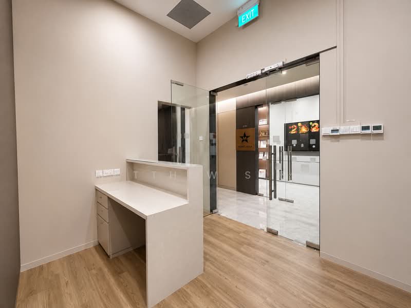 SBF Center, 160 Robinson Road, 947 sqft, Office For Rent, by Matthew Siew, 500175724 - Entrance - CommercialGuru.com.sg