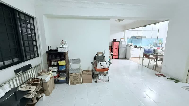 287 Bishan Street 24, 287 Bishan Street 24, 4 Bedrooms, 1,109 sqft, HDB Flat For Rent, by Lawrence Lee, 500175741 - Living Room - PropertyGuru.com.sg