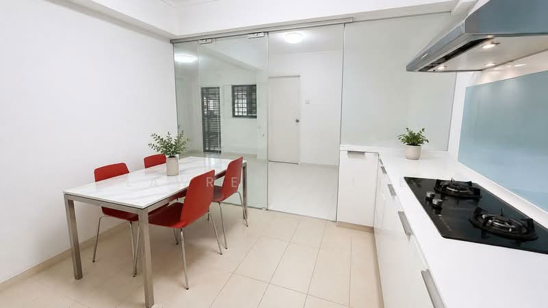 287 Bishan Street 24, 287 Bishan Street 24, 4 Bedrooms, 1,109 sqft, HDB Flat For Rent, by Lawrence Lee, 500175741 - Kitchen / Dining - PropertyGuru.com.sg