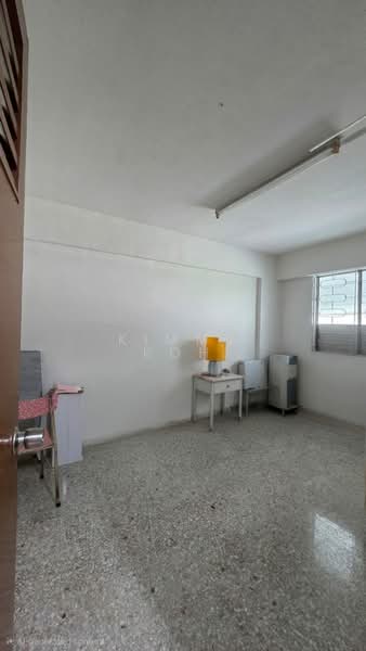 521 Jurong West Street 52, 521 Jurong West Street 52, 2 Bedrooms, 721 sqft, HDB Flat For Sale, by Kimmy Koh, 500175759 - Interior - PropertyGuru.com.sg