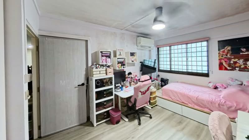 103 Serangoon North Avenue 1, 103 Serangoon North Avenue 1, 3 Bedrooms, 980 sqft, HDB Flat For Sale, by Malcolm Hoe, 500175767 - Bedroom - PropertyGuru.com.sg