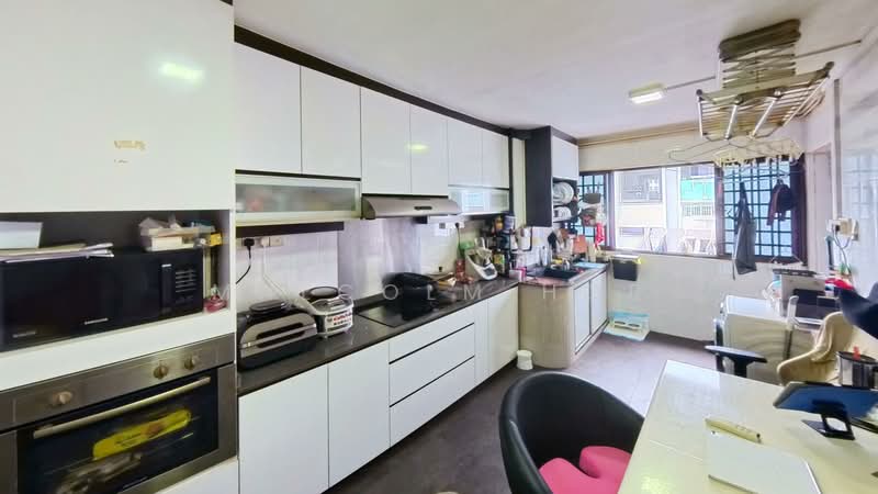 103 Serangoon North Avenue 1, 103 Serangoon North Avenue 1, 3 Bedrooms, 980 sqft, HDB Flat For Sale, by Malcolm Hoe, 500175767 - Kitchen - PropertyGuru.com.sg