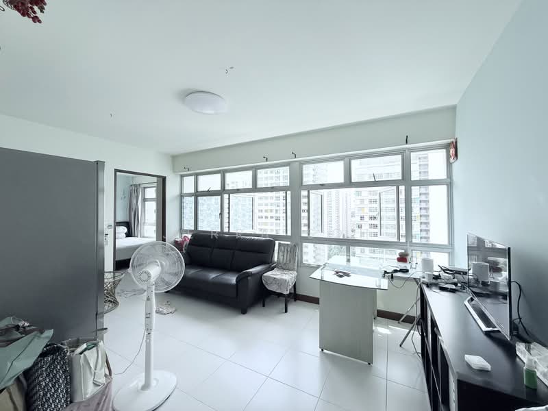 443B Fernvale Road, 443B Fernvale Road, 1 Bedroom, 506 sqft, HDB Flat For Rent, by Jerra Soh, 500175769 - Living Room - PropertyGuru.com.sg