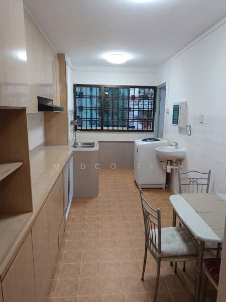 684 Hougang Avenue 8, 684 Hougang Avenue 8, Room Rental, 140 sqft, HDB Flat For Rent, by Midco Tee, 500175777 - Kitchen - PropertyGuru.com.sg
