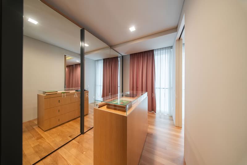 Rebuilt 3.5 storey freehold bungalow in Bartley Serangoon Enclave, , 7 Bedrooms, 6,300 sqft, Detached House For Sale, by Harvey Chia, 500175782 - PropertyGuru.com.sg