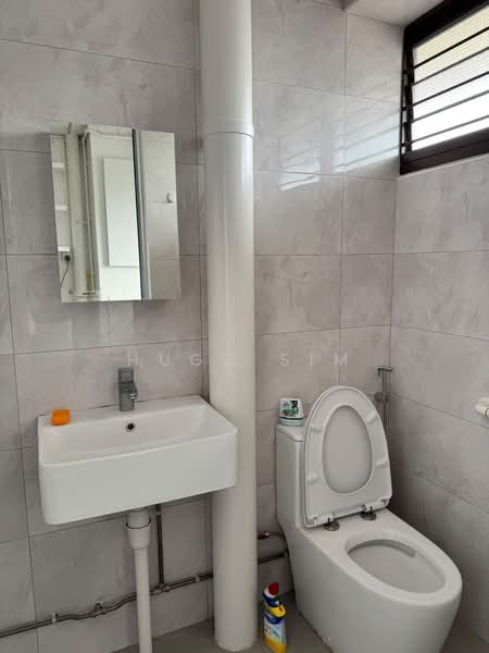 225 Simei Street 4, 225 Simei Street 4, Studio, 350 sqft, HDB Flat For Rent, by Hugo Sim, 500175785 - Bathroom - PropertyGuru.com.sg