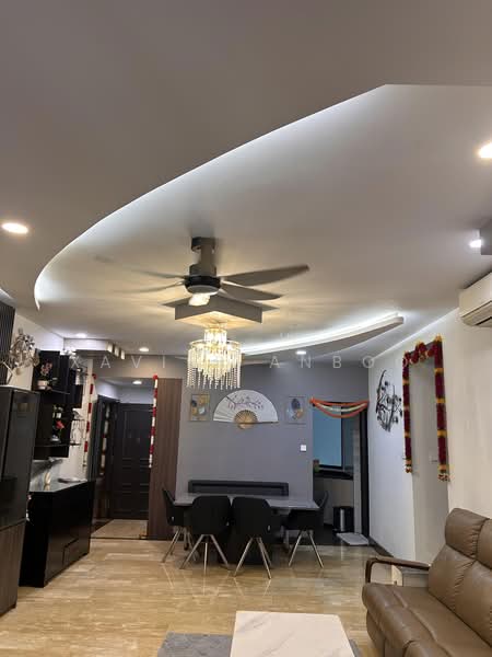 Parc Oasis, 35 Jurong East Avenue 1, 3 Bedrooms, 1,378 sqft, Condominium For Rent, by Xavier Anboo, 500175807 - Living Room - PropertyGuru.com.sg