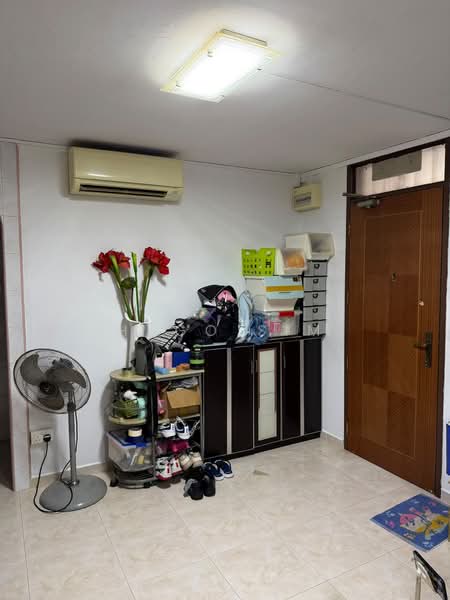 637 Hougang Avenue 8, 637 Hougang Avenue 8, 3 Bedrooms, 904 sqft, HDB Flat For Sale, by Hugo Sim, 500175811 - Interior - PropertyGuru.com.sg