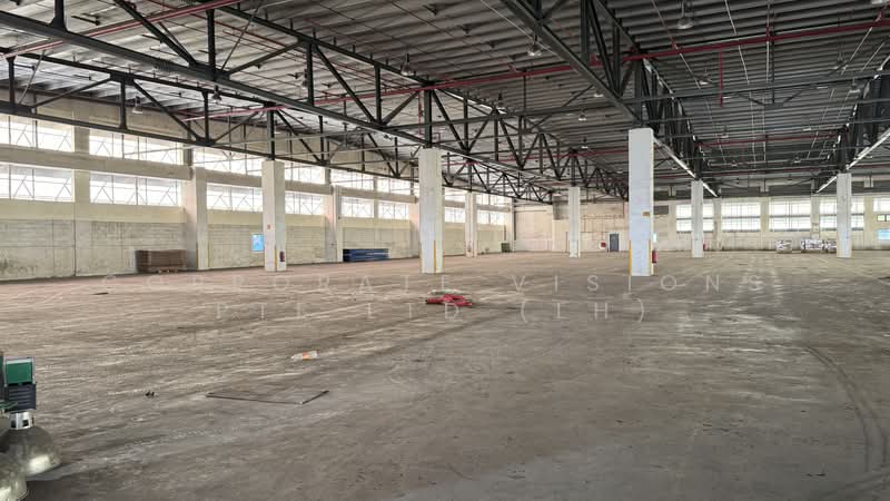 Upper Jurong, , 82,000 sqft, Warehouse For Rent, by HO LI LI, 500175813 - Interior - CommercialGuru.com.sg