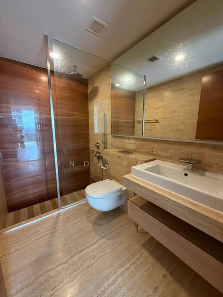 Cyan, 6 Keng Chin Road, 2 Bedrooms, 1,023 sqft, Condominium For Sale, by Linda Yang, 500175816 - Bathroom - PropertyGuru.com.sg