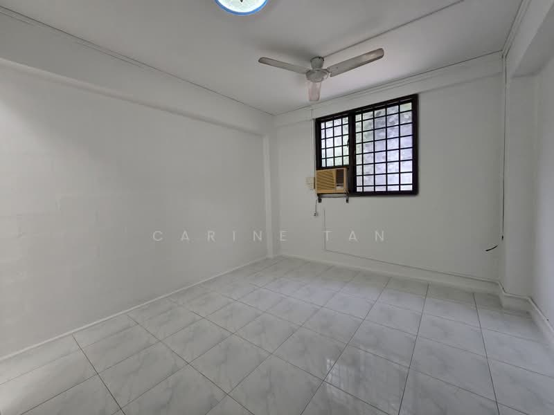 45 Circuit Road, 45 Circuit Road, 2 Bedrooms, 560 sqft, HDB Flat For Sale, by Carine Tan, 500175820 - Bedroom - PropertyGuru.com.sg