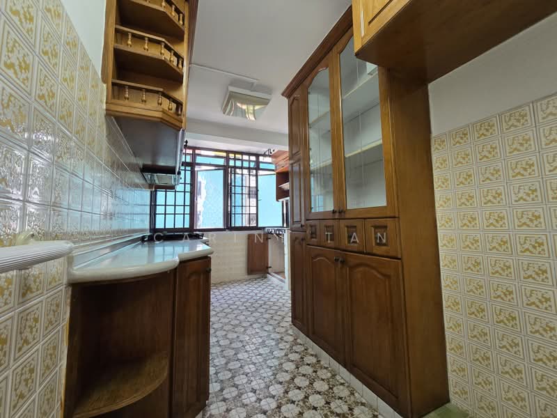 45 Circuit Road, 45 Circuit Road, 2 Bedrooms, 560 sqft, HDB Flat For Sale, by Carine Tan, 500175820 - Kitchen - PropertyGuru.com.sg