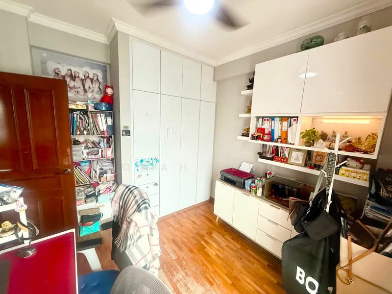 Chestervale, 37 Bangkit Road, 4 Bedrooms, 1,582 sqft, Condominium For Sale, by Jonah Heng, 500175826 - Bedroom 3 - PropertyGuru.com.sg