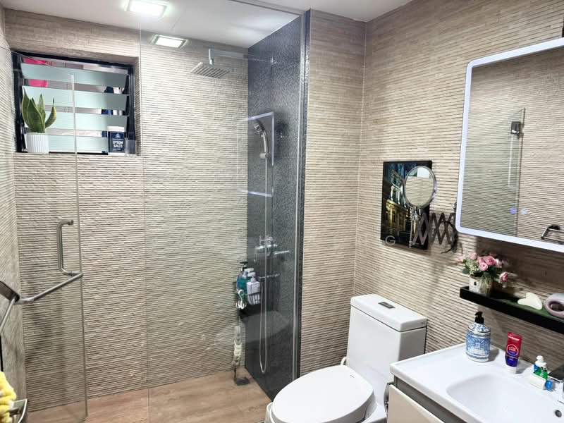 Chestervale, 37 Bangkit Road, 4 Bedrooms, 1,582 sqft, Condominium For Sale, by Jonah Heng, 500175826 - Bathroom - PropertyGuru.com.sg