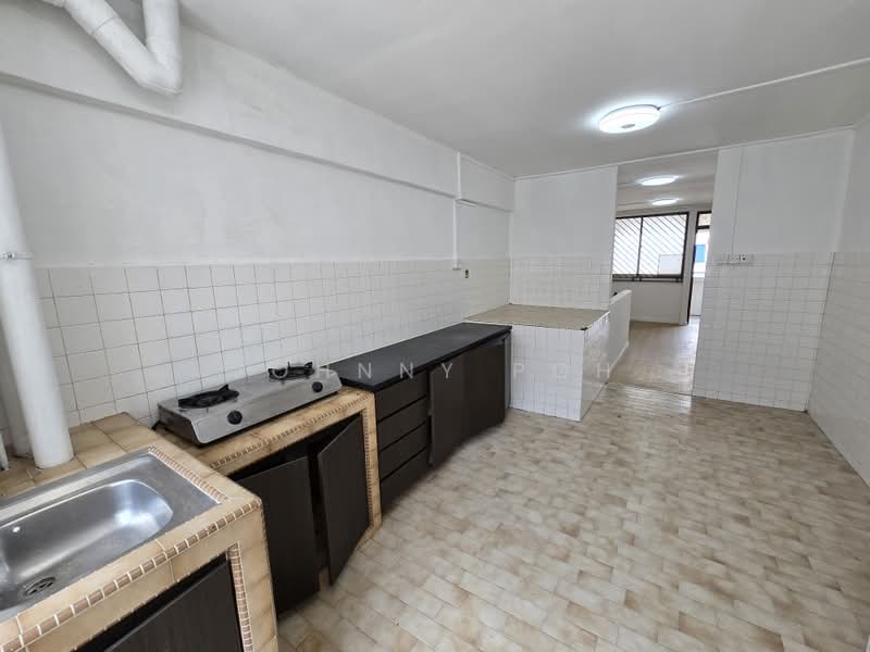 154 Serangoon North Avenue 1, 154 Serangoon North Avenue 1, 2 Bedrooms, 600 sqft, HDB Flat For Rent, by Johnny Poh, 500175827 - Kitchen - PropertyGuru.com.sg