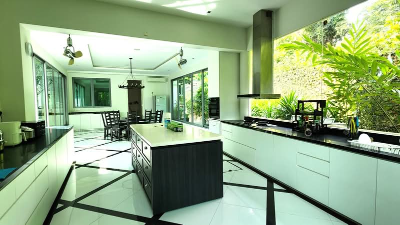 EXECLUSIVE GEM - Elegant GCB @ King Albert Park, King Albert Park, 8 Bedrooms, 10,500 sqft, Good Class Bungalow For Sale, by Jennifer Leong, 500175834 - Kitchen - PropertyGuru.com.sg