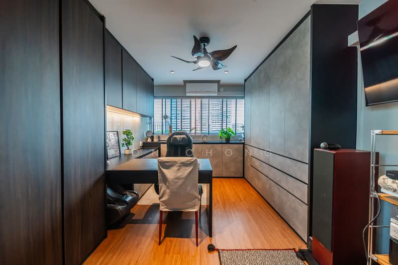 355 Clementi Avenue 2, 355 Clementi Avenue 2, 3 Bedrooms, 1,259 sqft, HDB Flat For Sale, by Ron Chong, 500175835 - Study - PropertyGuru.com.sg