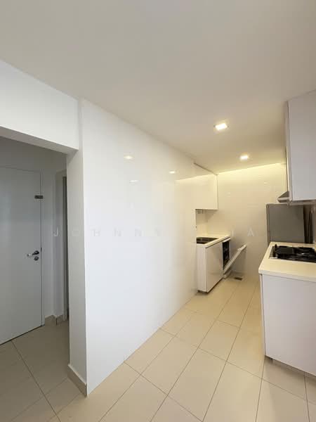 Nassim Regency, 37 Nassim Road, 3 Bedrooms, 2,056 sqft, Apartment For Rent, by Johnny Chia, 500175844 - Kitchen - PropertyGuru.com.sg