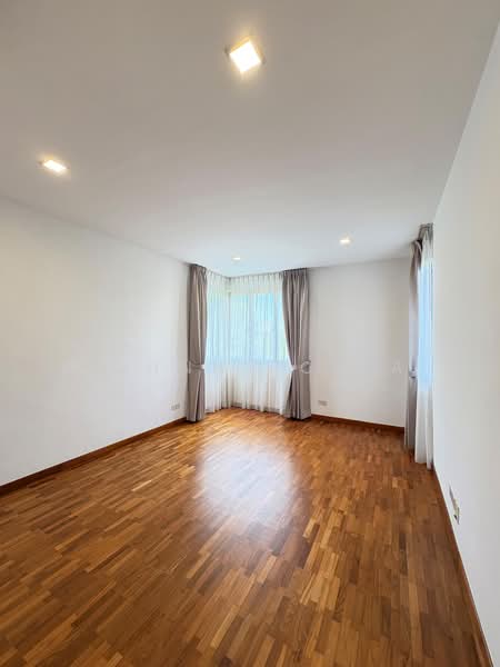 Nassim Regency, 37 Nassim Road, 3 Bedrooms, 2,056 sqft, Apartment For Rent, by Johnny Chia, 500175844 - Interior - PropertyGuru.com.sg
